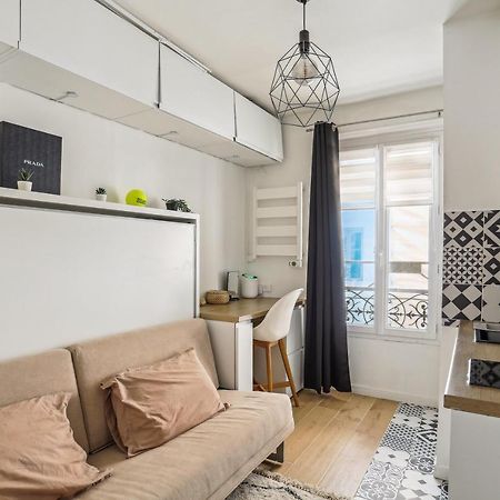 Small Comfortable Studio Near Eiffel Tower Paris Exterior photo